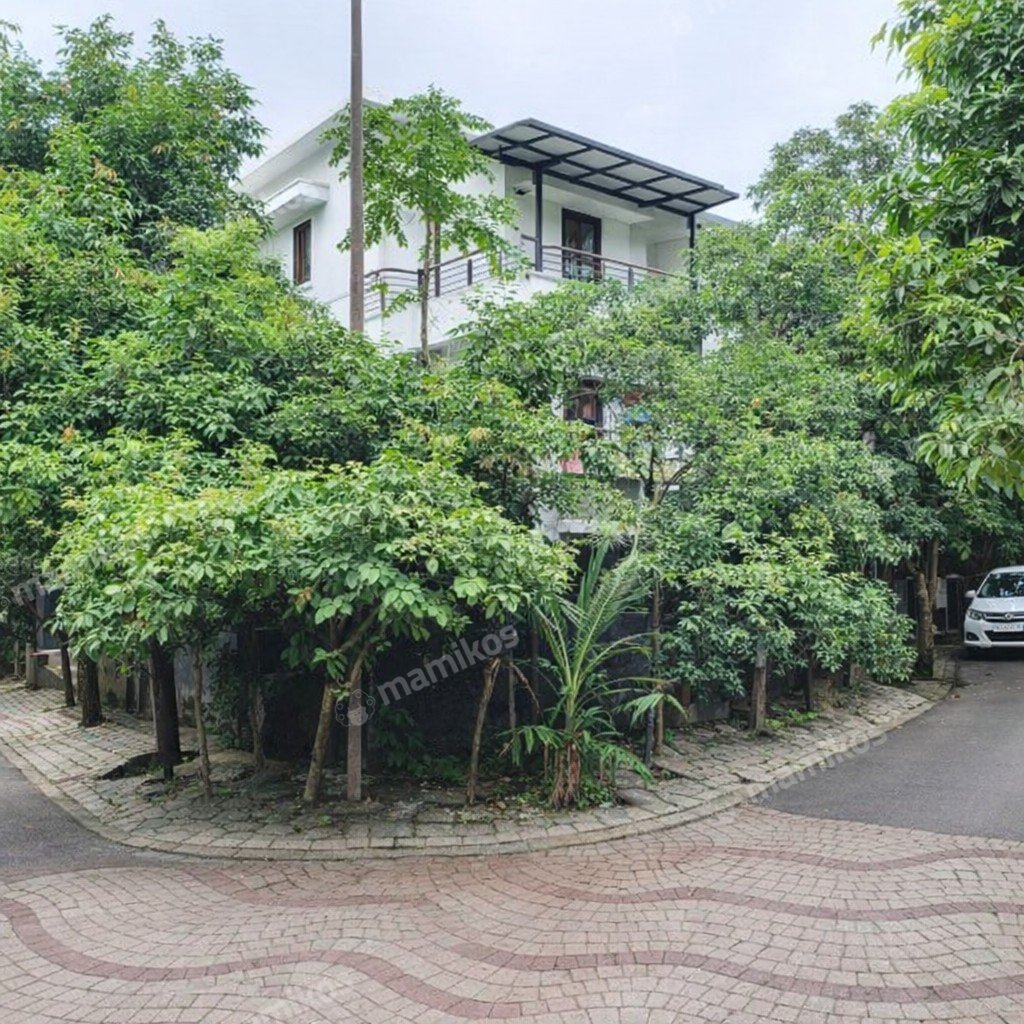 Rumah Sertifikat SHM 5 Kamar Tidur 4 Kamar Mandi Cibubur Jakarta Timur - Photo 2