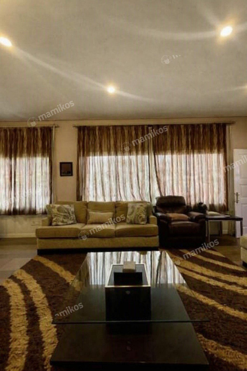 Rumah Sertifikat SHM 5 Kamar Tidur 5 Kamar Mandi Sunter Jakarta Utara - Photo 2