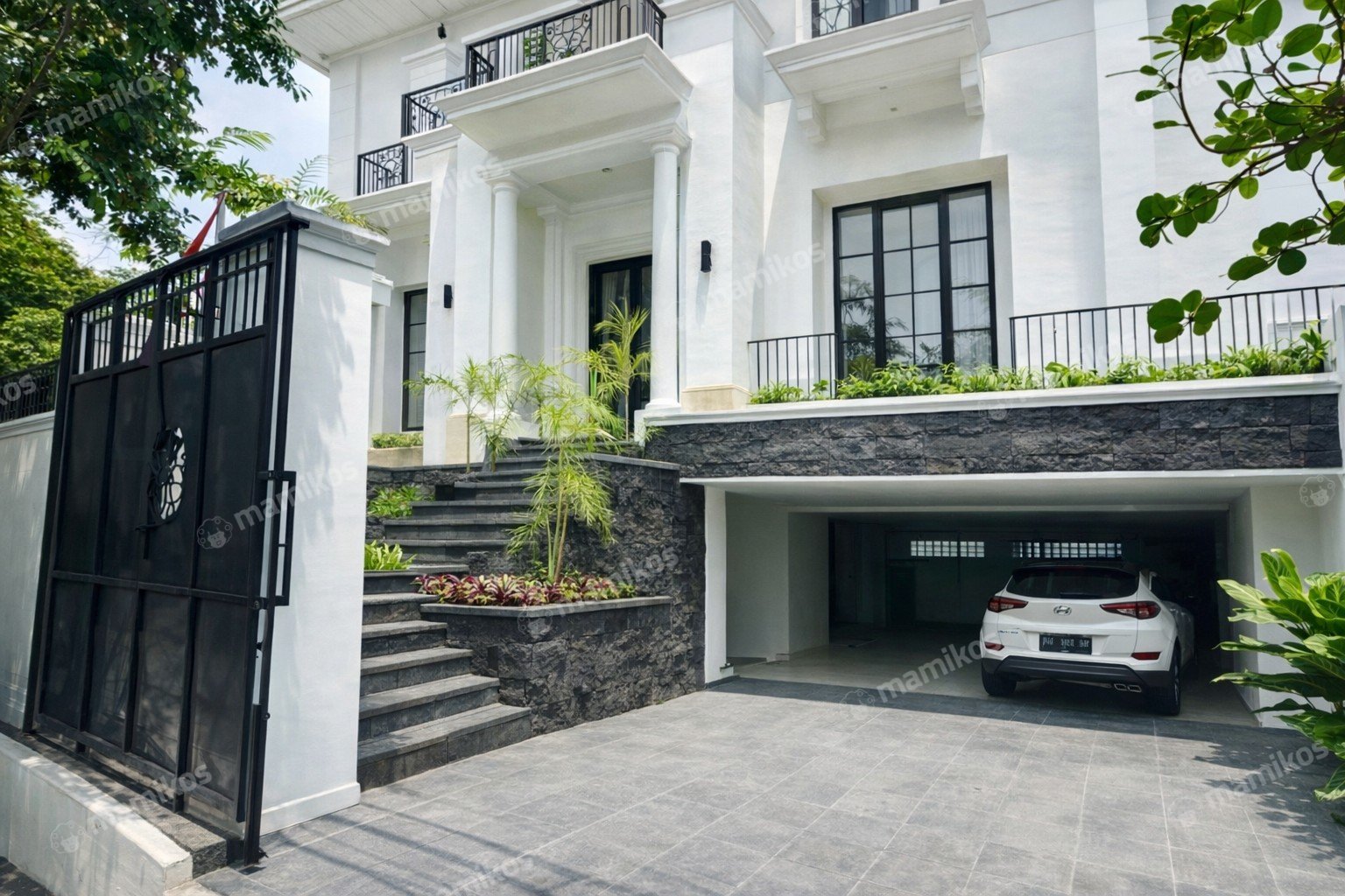 Rumah Sertifikat SHM 6 Kamar Tidur 7 Kamar Mandi Kemang Jakarta Selatan