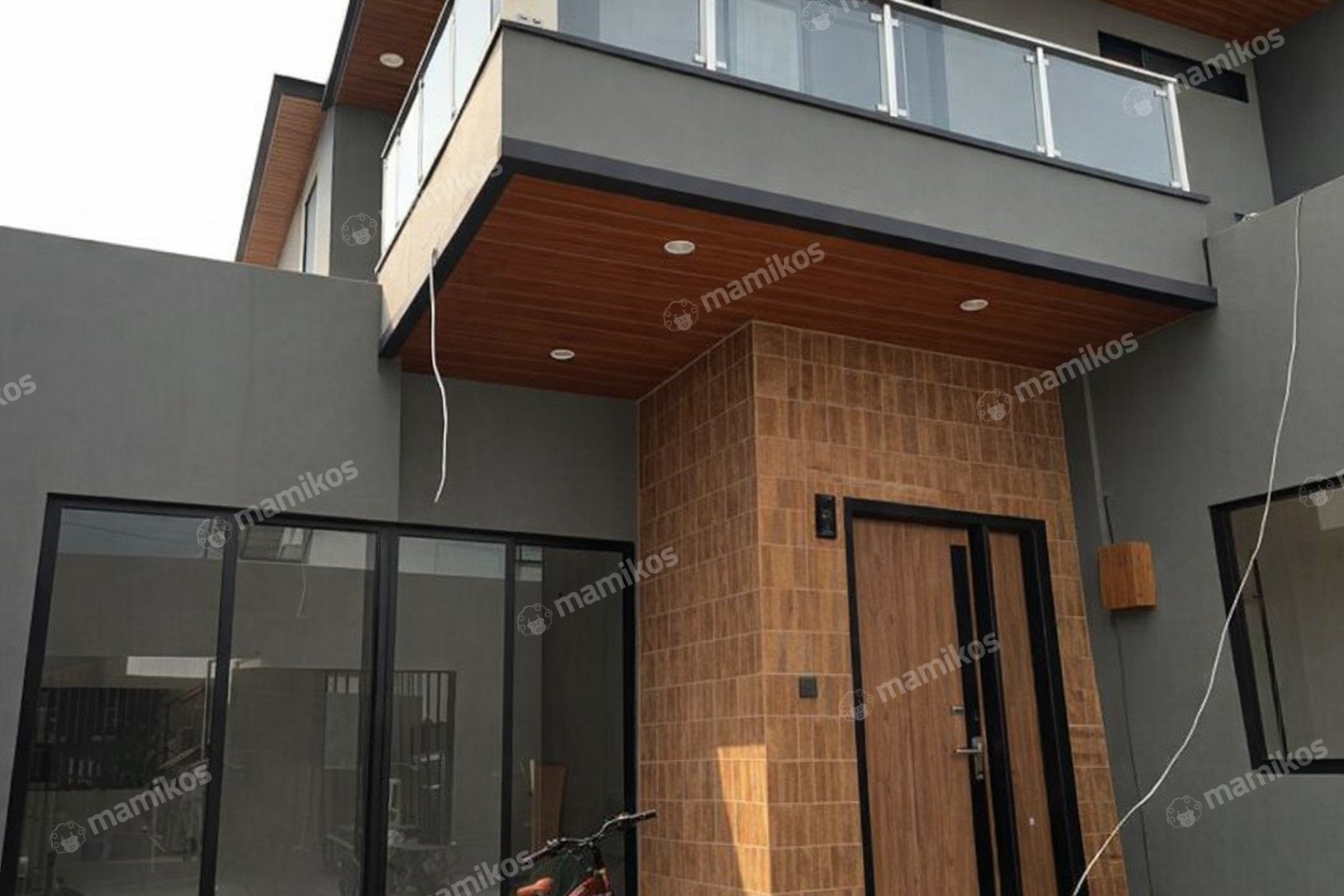 Rumah Sertifikat SHM 3 Kamar Tidur 3 Kamar Mandi Villa Meruya Jakarta Barat
