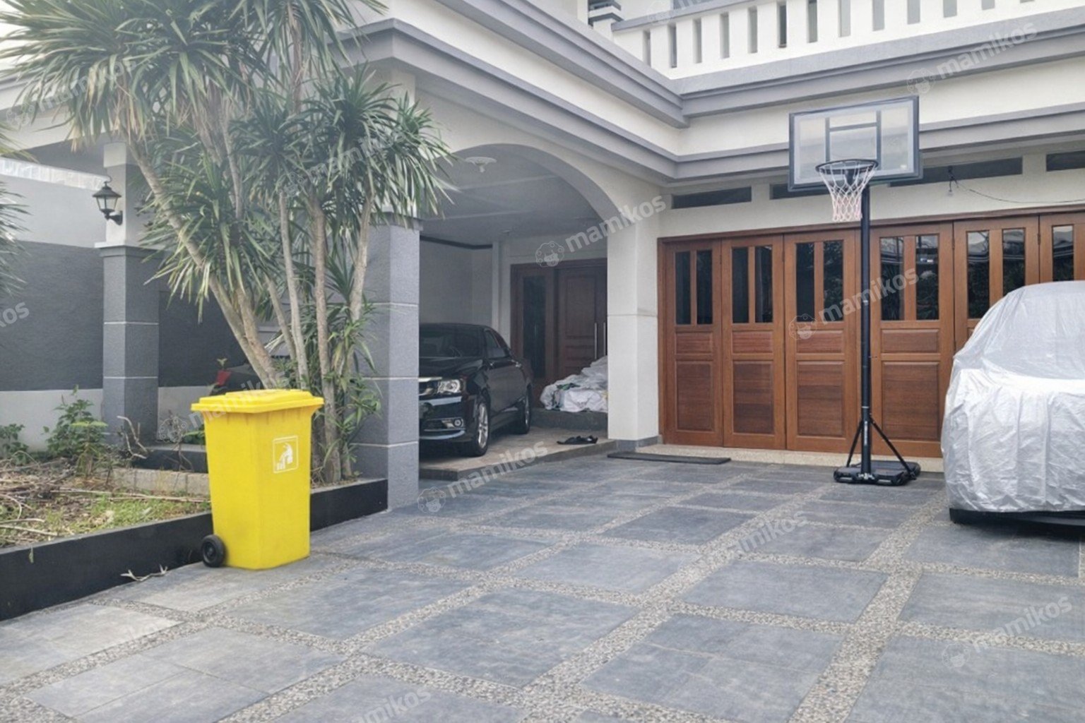 Rumah Sertifikat SHM 5 Kamar Tidur 6 Kamar Mandi Fatmawati Jakarta Selatan