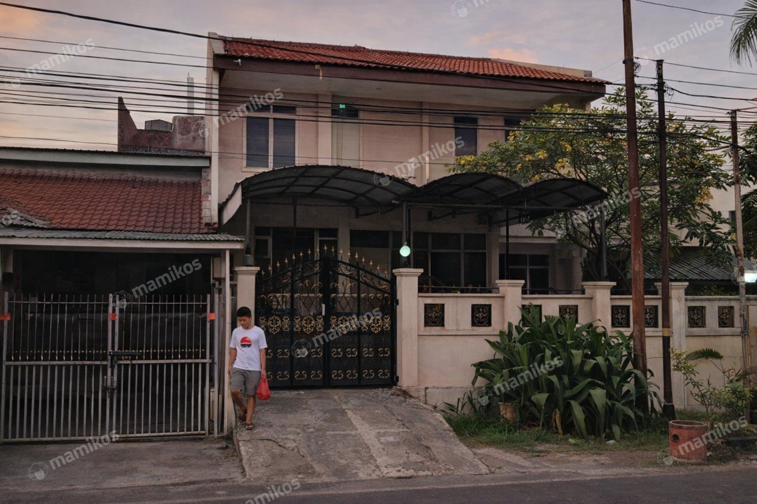 Rumah Sertifikat SHM 3 Kamar Tidur 2 Kamar Mandi Bojong Indah Jakarta Barat