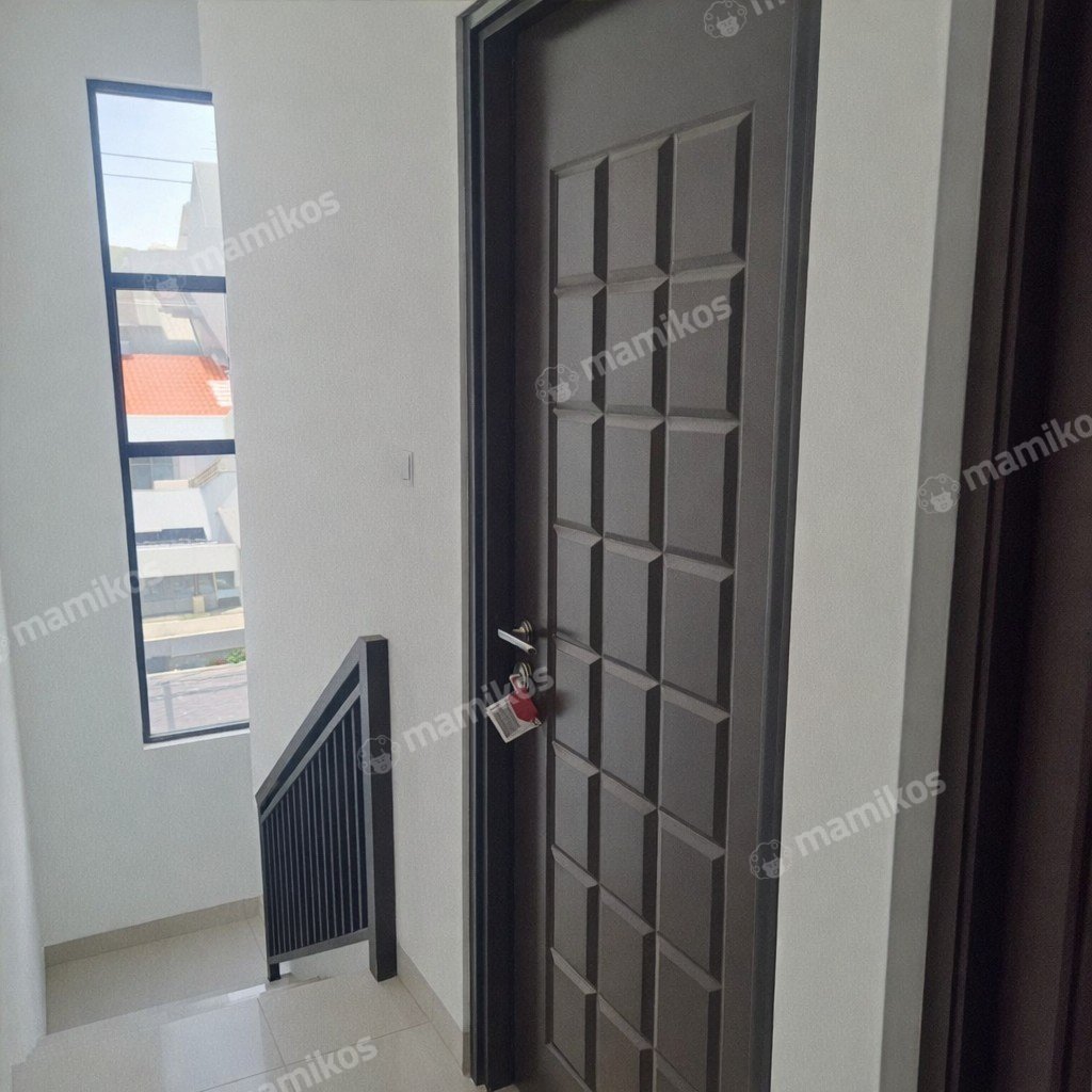 Rumah Sertifikat SHM 3 Kamar Tidur 3 Kamar Mandi Metland Puri Jakarta Barat - Photo 2