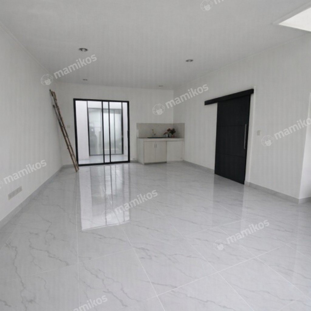 Rumah Sertifikat PPJB 3 Kamar Tidur 3 Kamar Mandi Pantai Indah Kapuk 2 Jakarta Utara - Photo 5