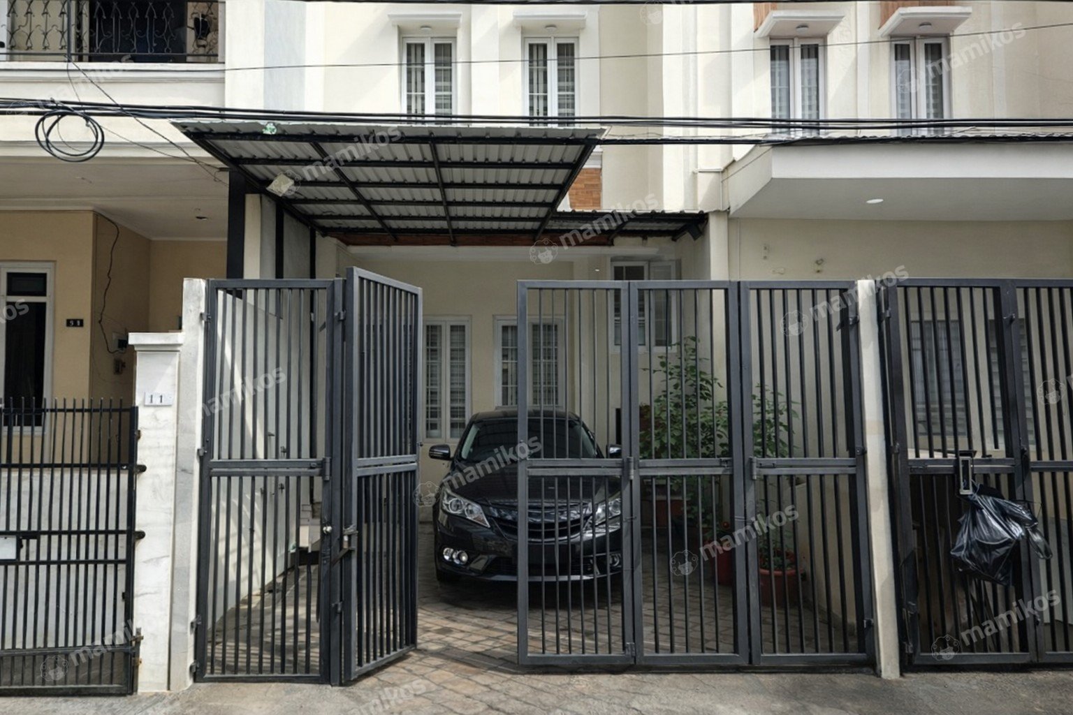 Rumah 5KT 4KM Taman Ratu Jakarta Barat