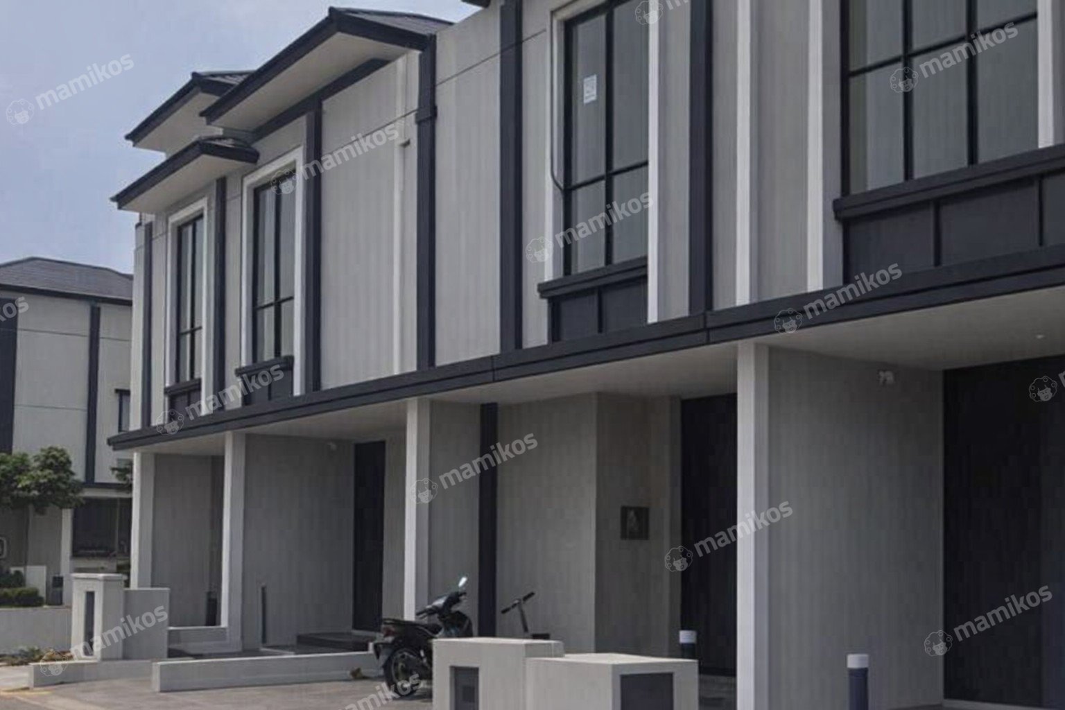 Rumah 3 Kamar Tidur 2 Kamar Mandi 2 Lantai Jakarta Garden City Jakarta Timur