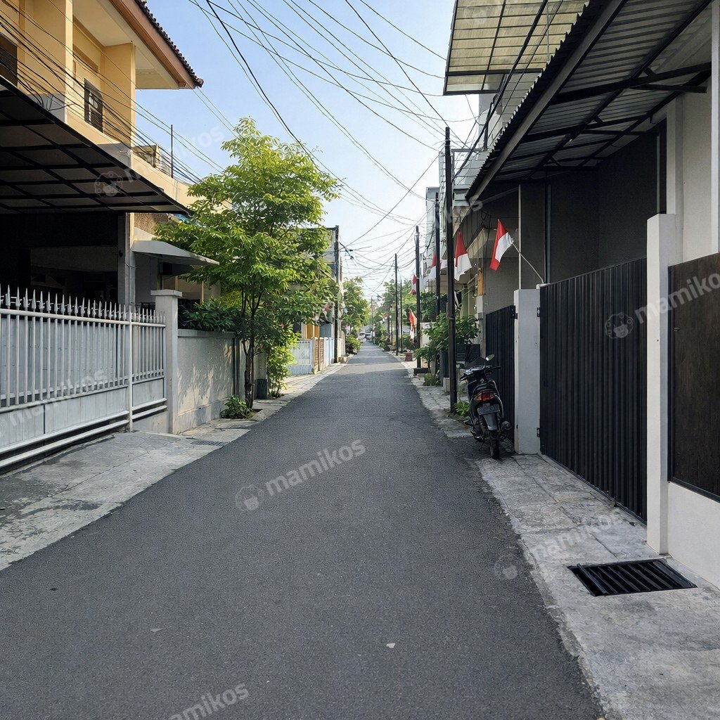 Rumah Sertifikat SHM 4 Kamar Tidur 1 Kamar Mandi Tanjung Duren Jakarta Barat - Photo 4