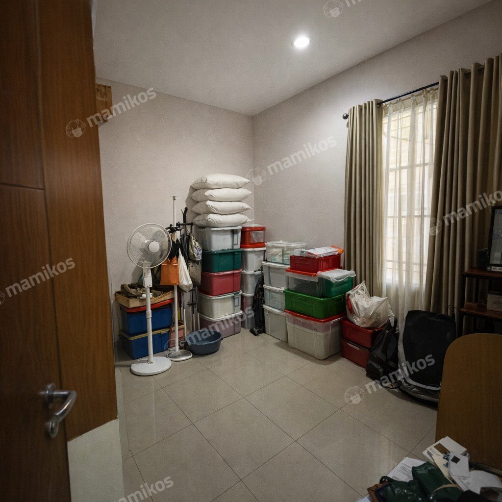 Rumah Sertifikat SHM 3 Kamar Tidur 3 Kamar Mandi Green Lake City Jakarta Barat - Photo 2