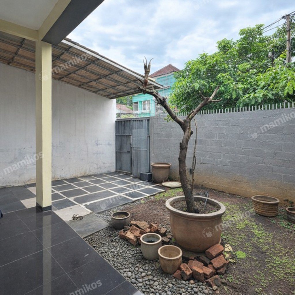 Rumah Sertifikat SHM 3 Kamar Tidur 2 Kamar Mandi Duri Kepa Jakarta Barat - Photo 4