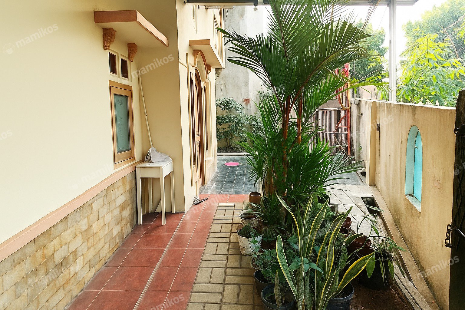 Rumah Sertifikat SHM 5 Kamar Tidur 3 Kamar Mandi Duren Sawit Jakarta Timur