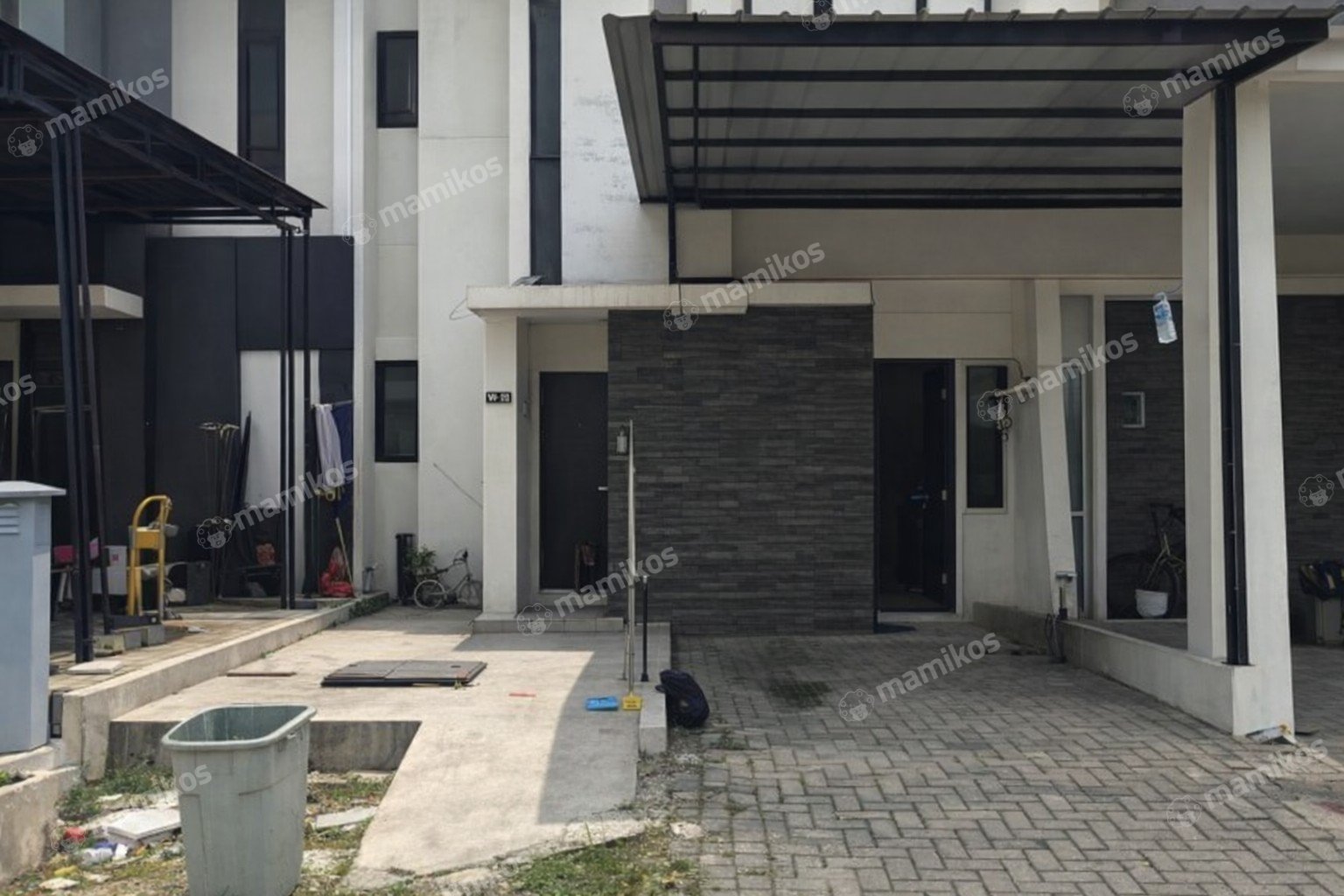 Rumah Sertifikat SHM 3 Kamar Tidur 3 Kamar Mandi Green Mansion Jakarta Barat