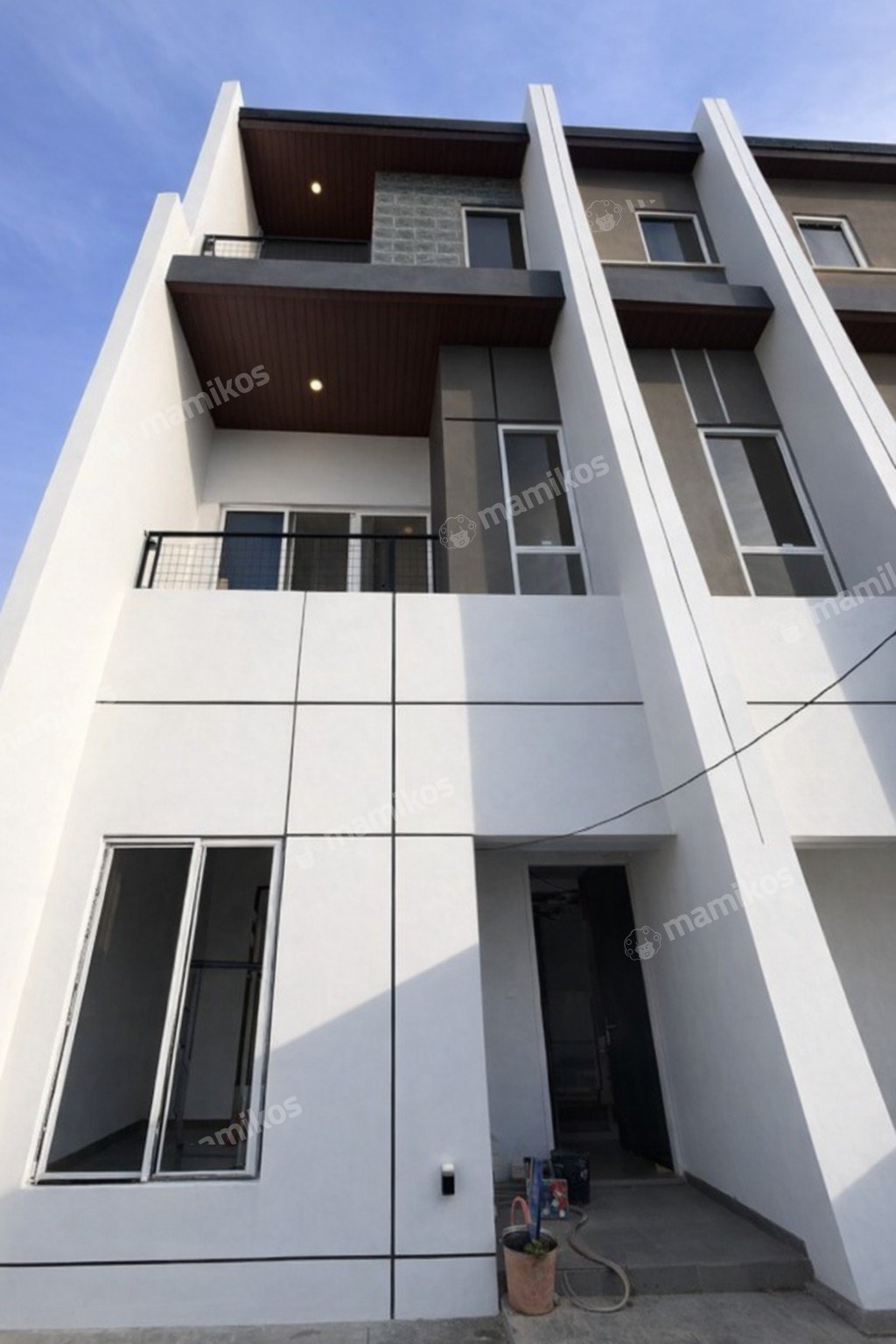 Rumah Sertifikat SHM 4 Kamar Tidur 4 Kamar Mandi Kav DKI Jakarta Barat - Photo 2