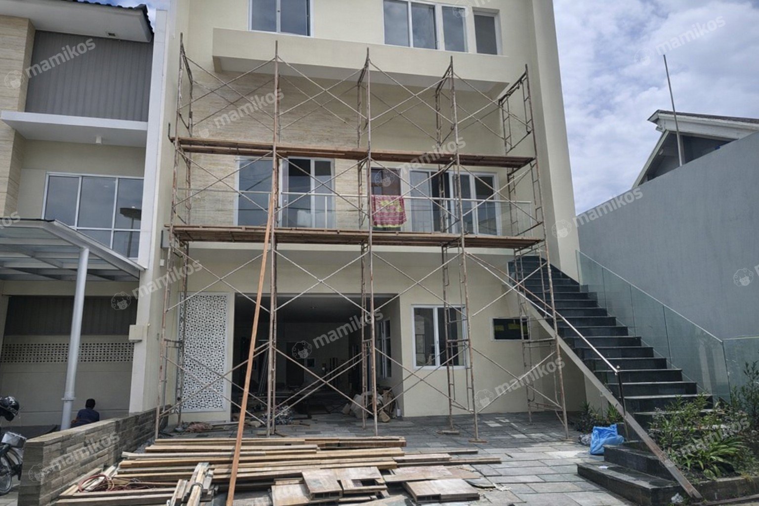 Rumah Sertifikat PPJB 5 Kamar Tidur 4 Kamar Mandi Pantai Indah Kapuk Jakarta Utara