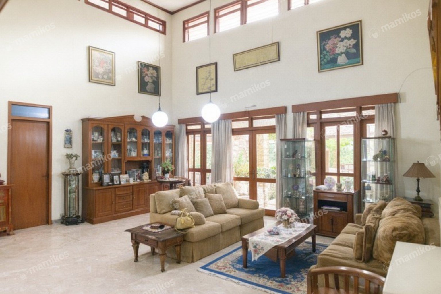 Rumah Sertifikat SHM 6 Kamar Tidur 4 Kamar Mandi Pondok Indah Jakarta Selatan