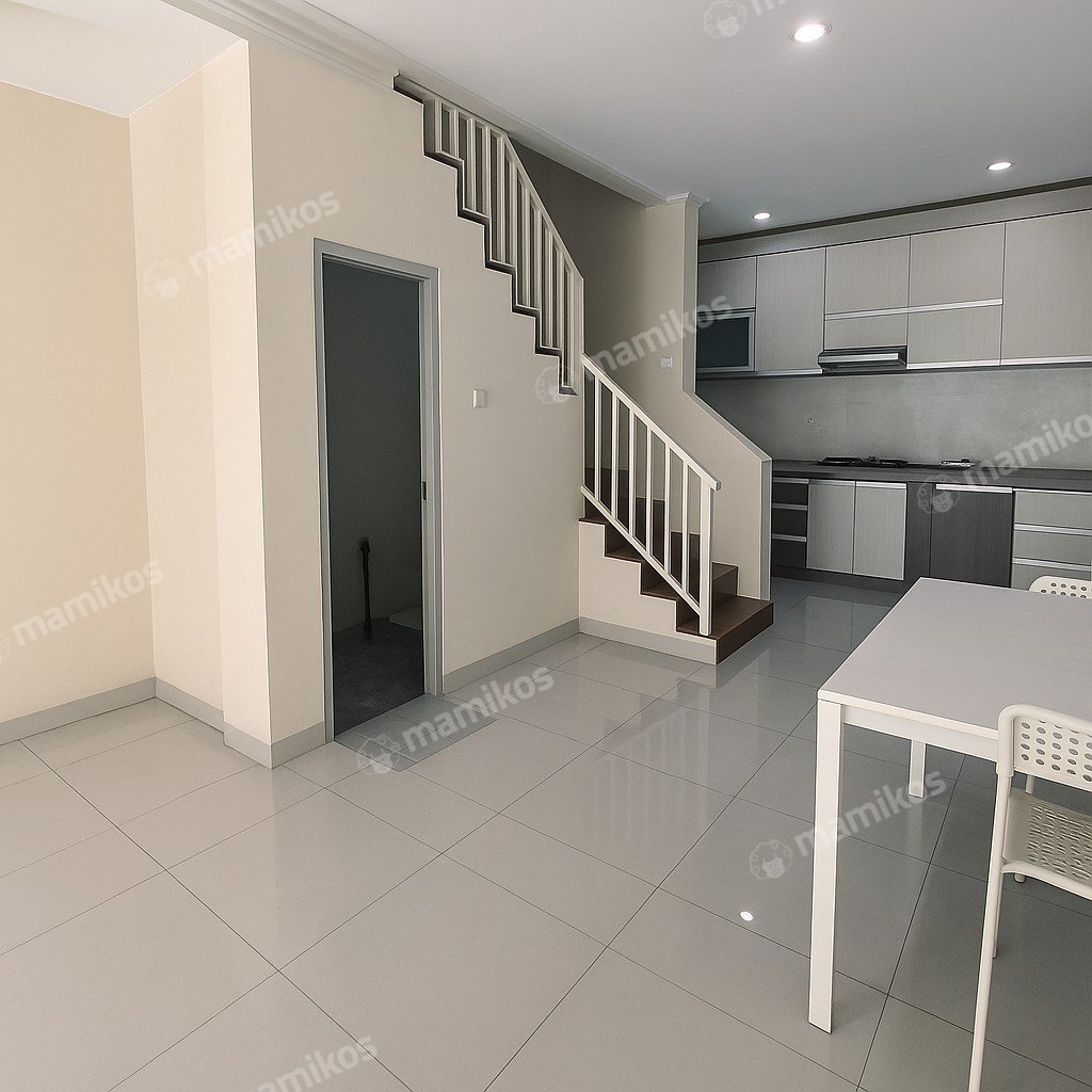 Rumah Sertifikat SHM 2 Kamar Tidur 2 Kamar Mandi Taman Palem Jakarta Barat - Photo 2