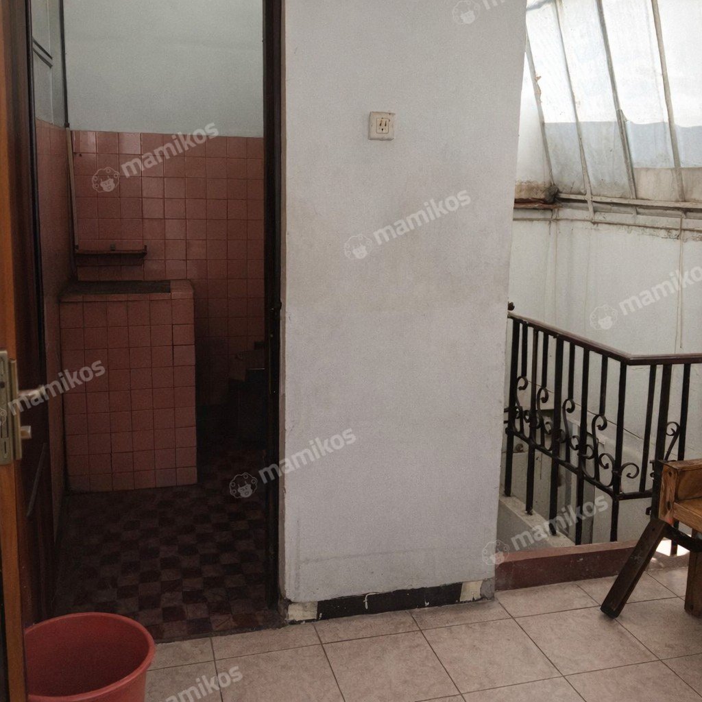 Rumah Sertifikat SHM 5 Kamar Tidur 3 Kamar Mandi Tanjung Duren Jakarta Barat - Photo 4