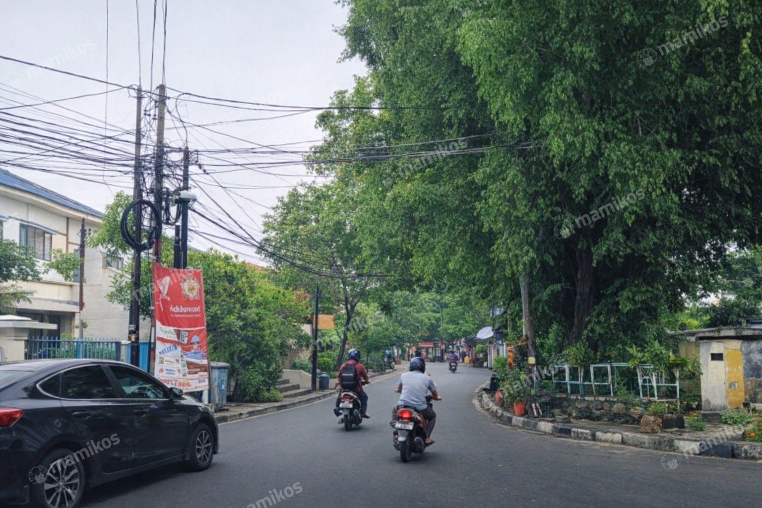 Rumah Sertifikat HGB 7 Kamar Tidur 5 Kamar Mandi Pulo Gadung Jakarta Timur - Photo 2