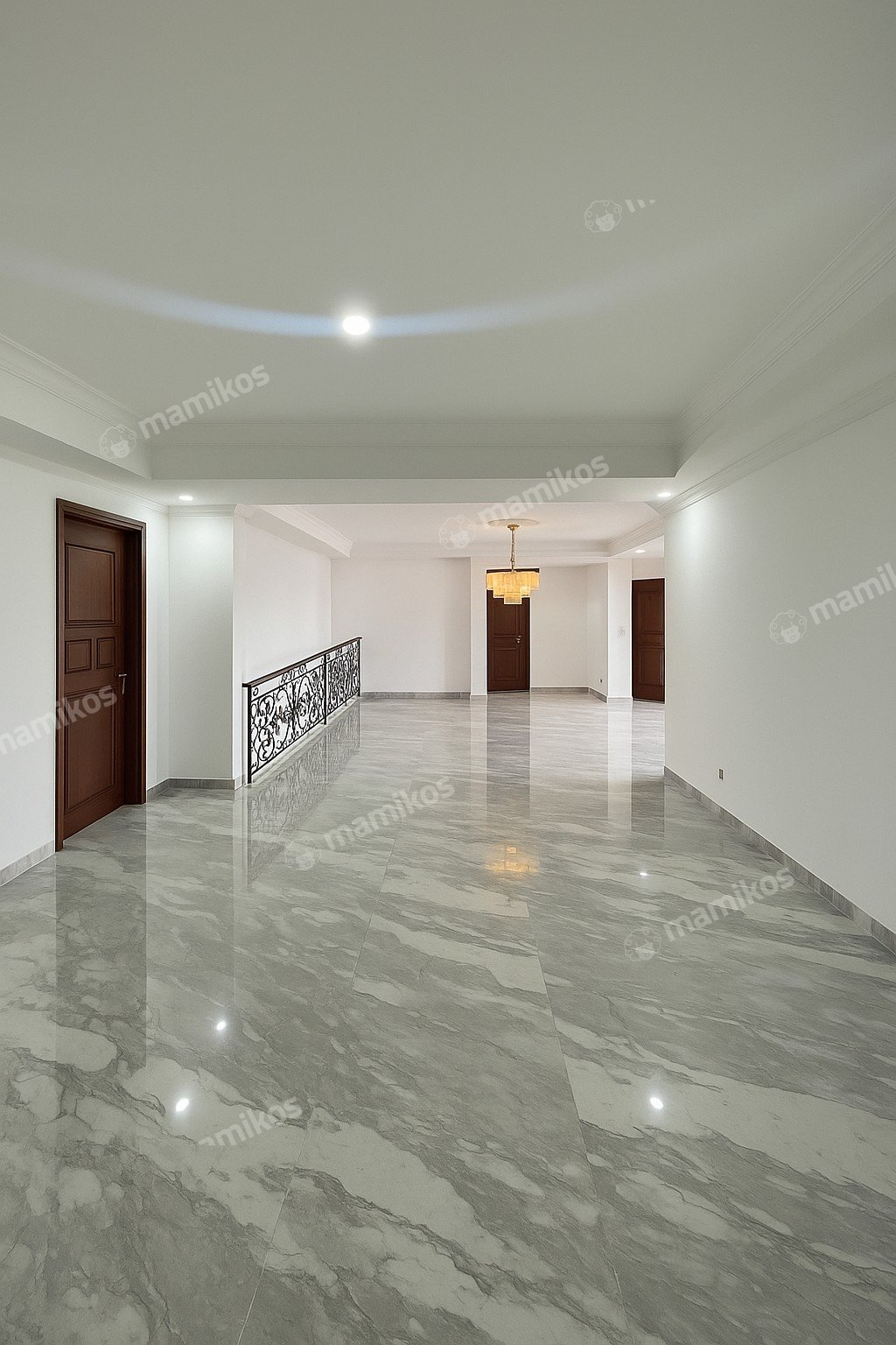 Rumah 6 Kamar Tidur 6 Kamar Mandi 2 Lantai Cilandak Jakarta Selatan - Photo 2