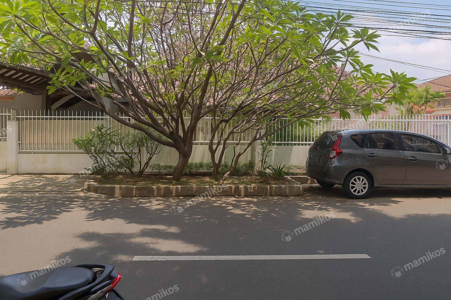 Rumah Sertifikat SHM 4 Kamar Tidur 3 Kamar Mandi Kayu Putih Jakarta Timur - Photo 2