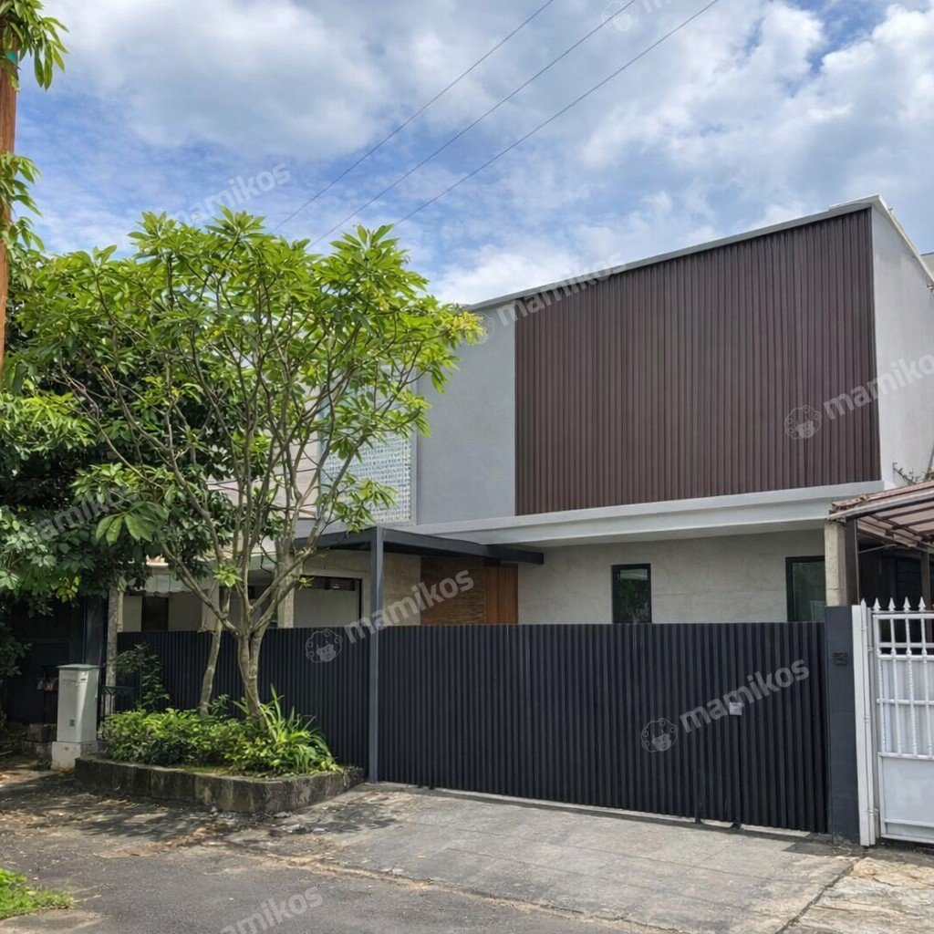 Rumah Sertifikat SHM 3 Kamar Tidur 4 Kamar Mandi Lebak Bulus Jakarta Selatan - Photo 2