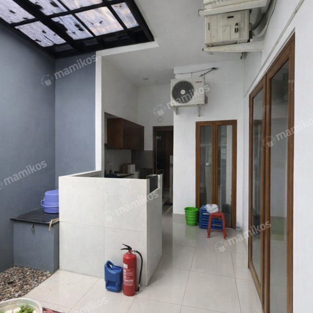 Rumah Sertifikat SHM 3 Kamar Tidur 2 Kamar Mandi Joglo Jakarta Barat - Photo 5