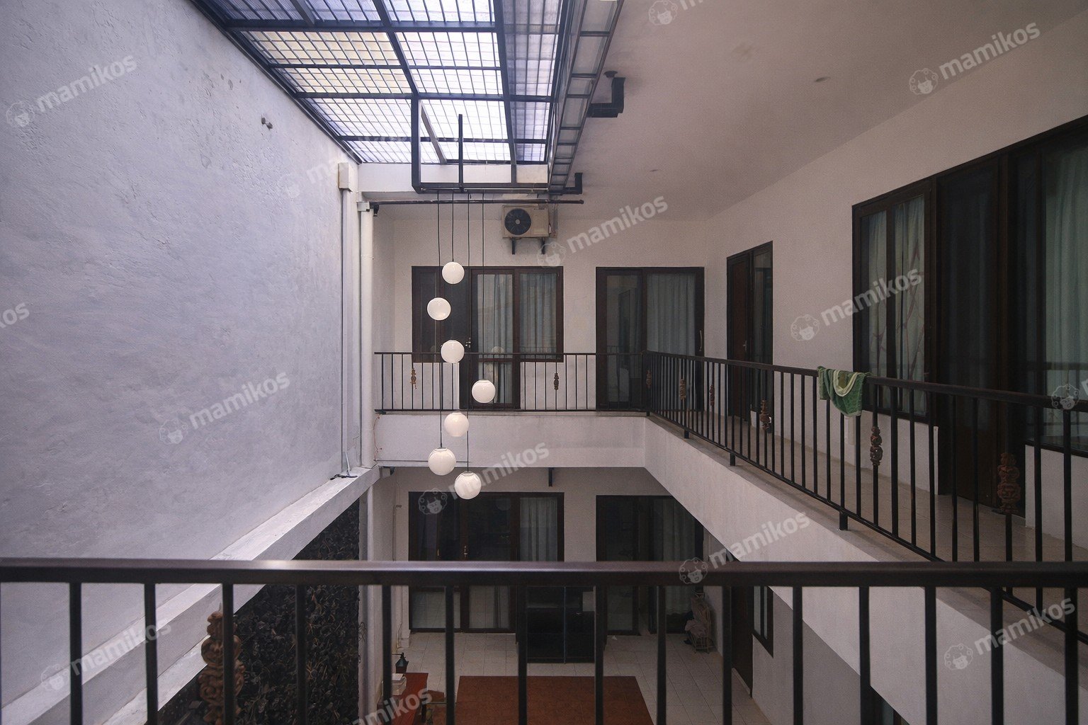 Rumah Sertifikat SHM 5 Kamar Tidur 5 Kamar Mandi Guntur Jakarta Selatan - Photo 4