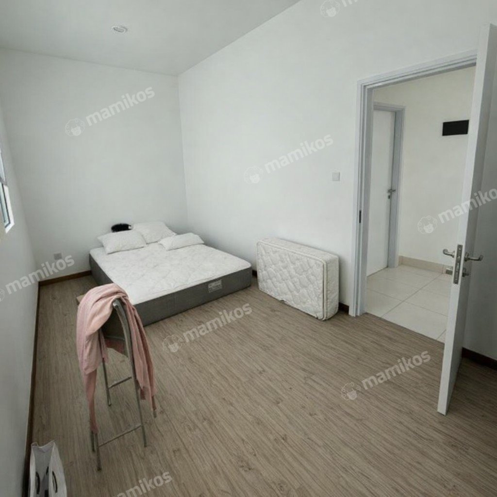 Rumah Sertifikat PPJB 3 Kamar Tidur 2 Kamar Mandi Green Lake City Jakarta Barat - Photo 2