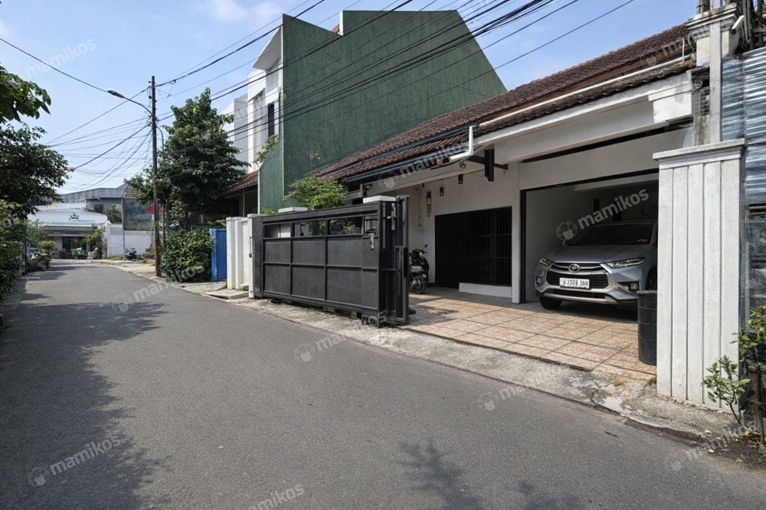 Rumah Sertifikat SHM 6 Kamar Tidur 3 Kamar Mandi Tebet Jakarta Selatan