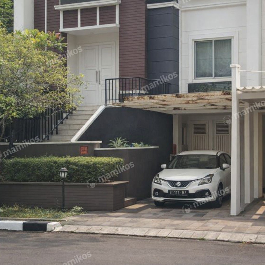 Rumah 6 Kamar Tidur 3 Kamar Mandi 3 Lantai Kelapa Gading Jakarta Utara