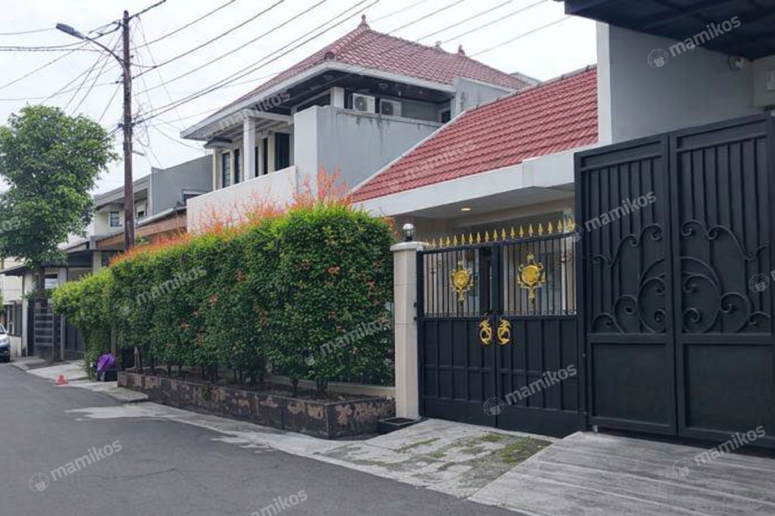 Rumah Sertifikat SHM 3 Kamar Tidur 2 Kamar Mandi Kedoya Selatan Jakarta Barat