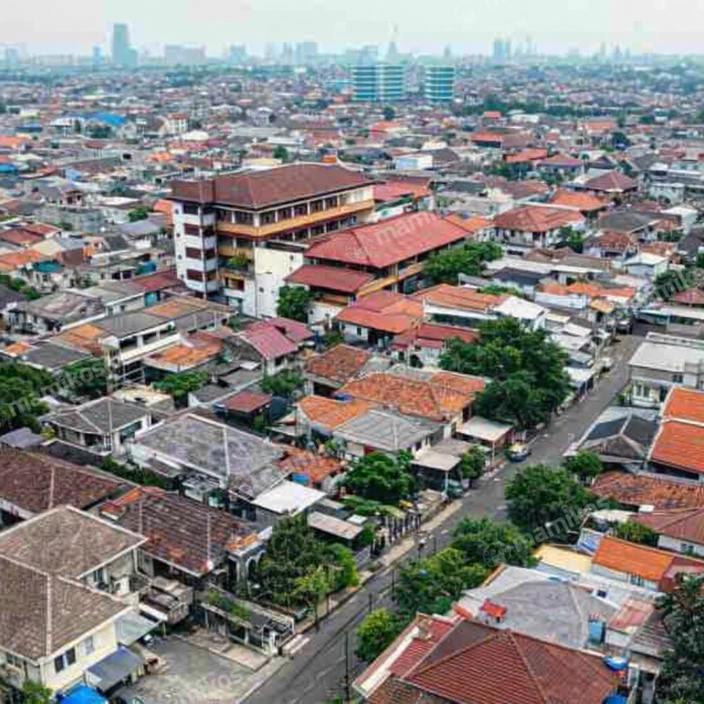 Rumah Sertifikat SHM 6 Kamar Tidur 3 Kamar Mandi Jatinegara Jakarta Timur - Photo 3