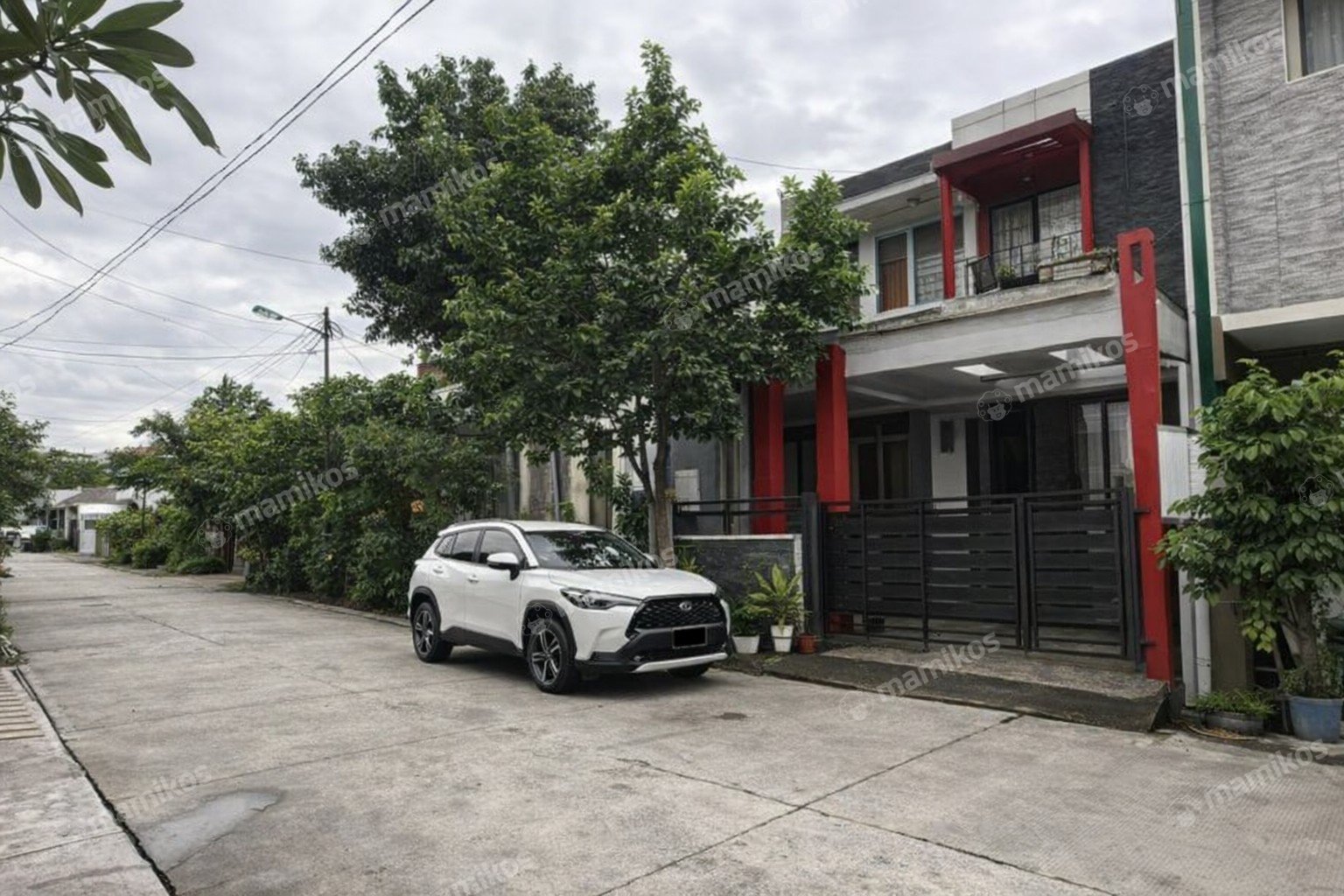Rumah Sertifikat SHM 3 Kamar Tidur 3 Kamar Mandi Pondok Kelapa Jakarta Timur
