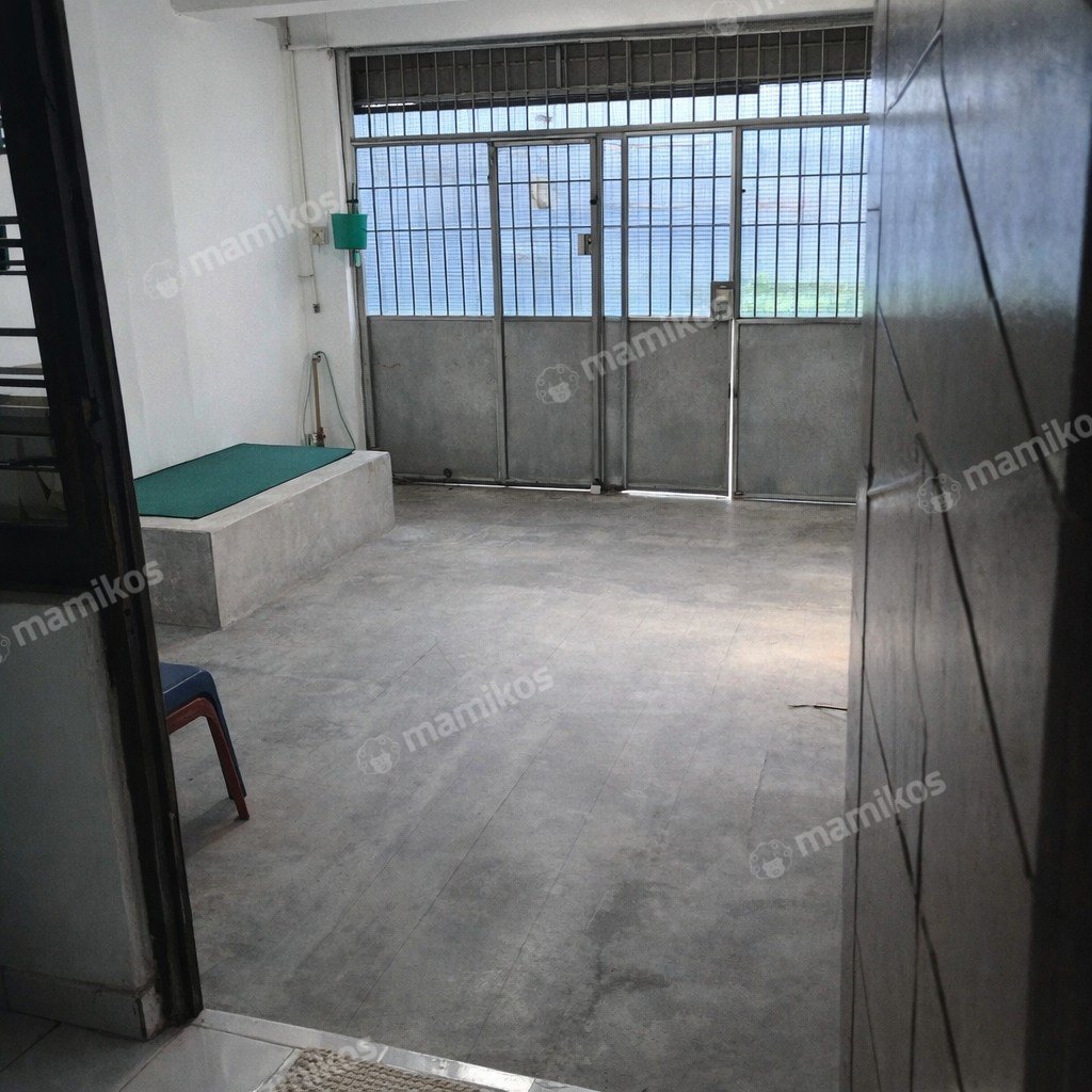 Rumah Sertifikat SHM 4 Kamar Tidur 2 Kamar Mandi Tambora Jakarta Barat - Photo 2