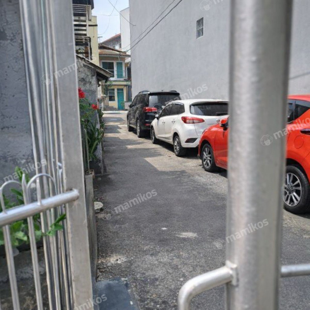 Rumah Sertifikat SHM 4 Kamar Tidur 2 Kamar Mandi Tambora Jakarta Barat - Photo 4