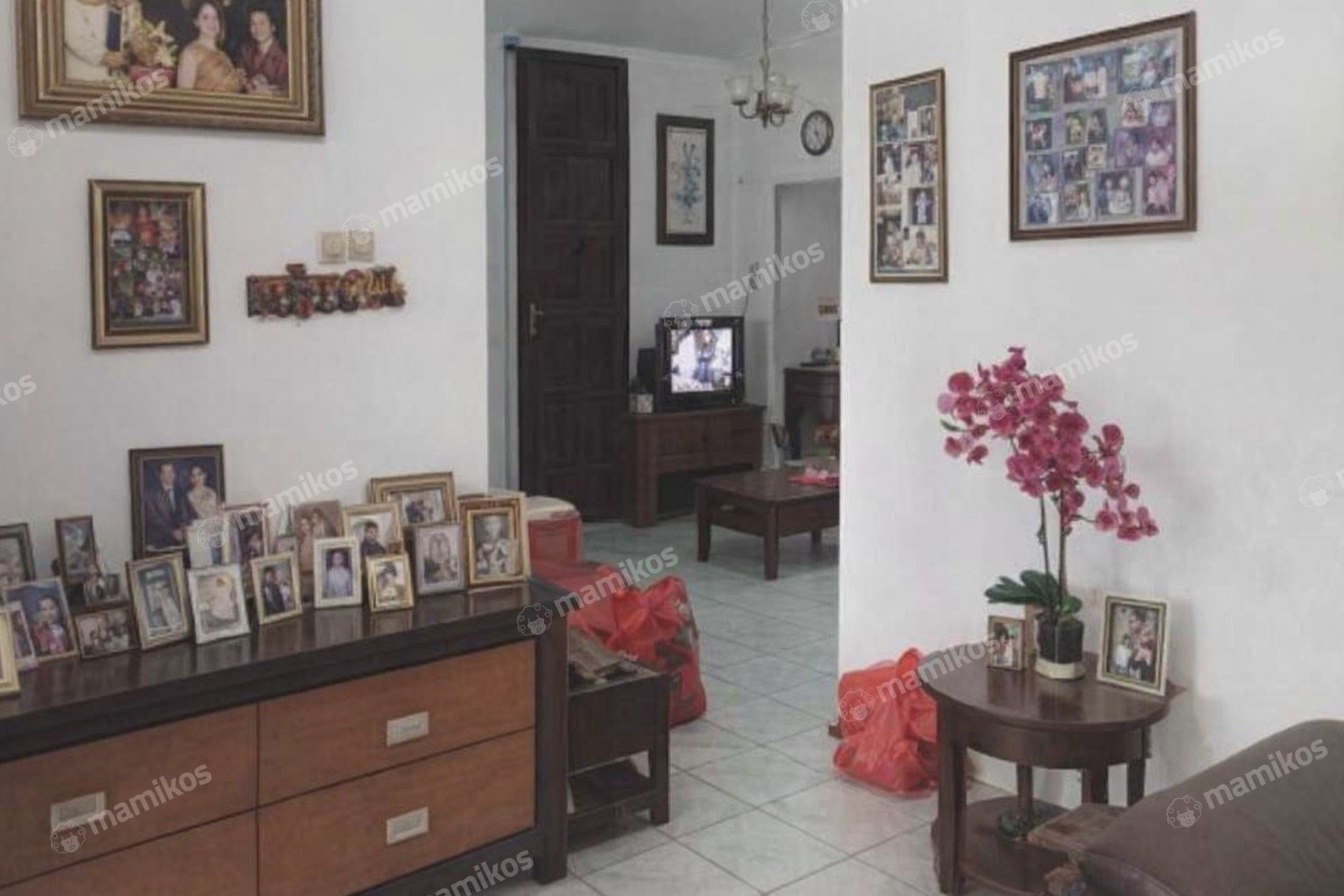 Rumah Sertifikat SHM 3 Kamar Tidur 3 Kamar Mandi Sunrise Garden Jakarta Barat - Photo 2