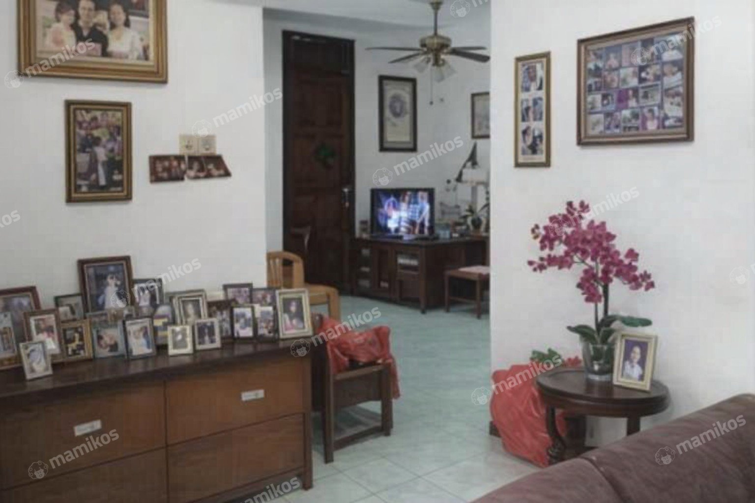 Rumah Sertifikat SHM 3 Kamar Tidur 3 Kamar Mandi Sunrise Garden Jakarta Barat - Photo 3