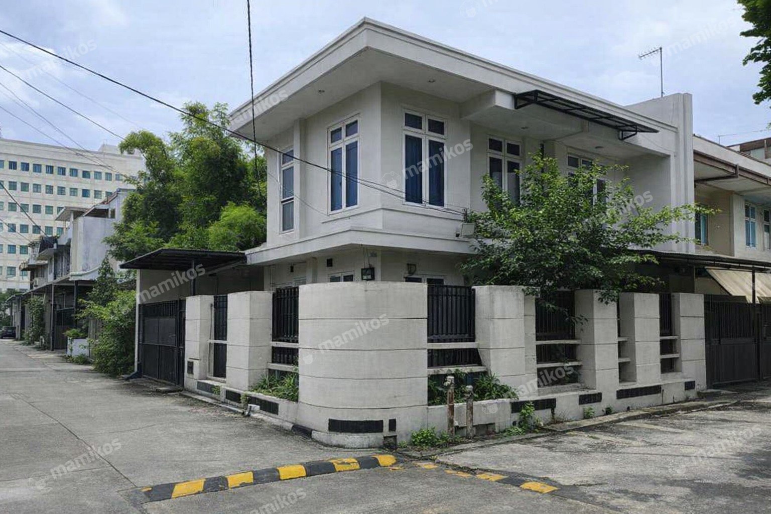 Rumah Sertifikat SHM 3 Kamar Tidur 3 Kamar Mandi Sunter Jakarta Utara