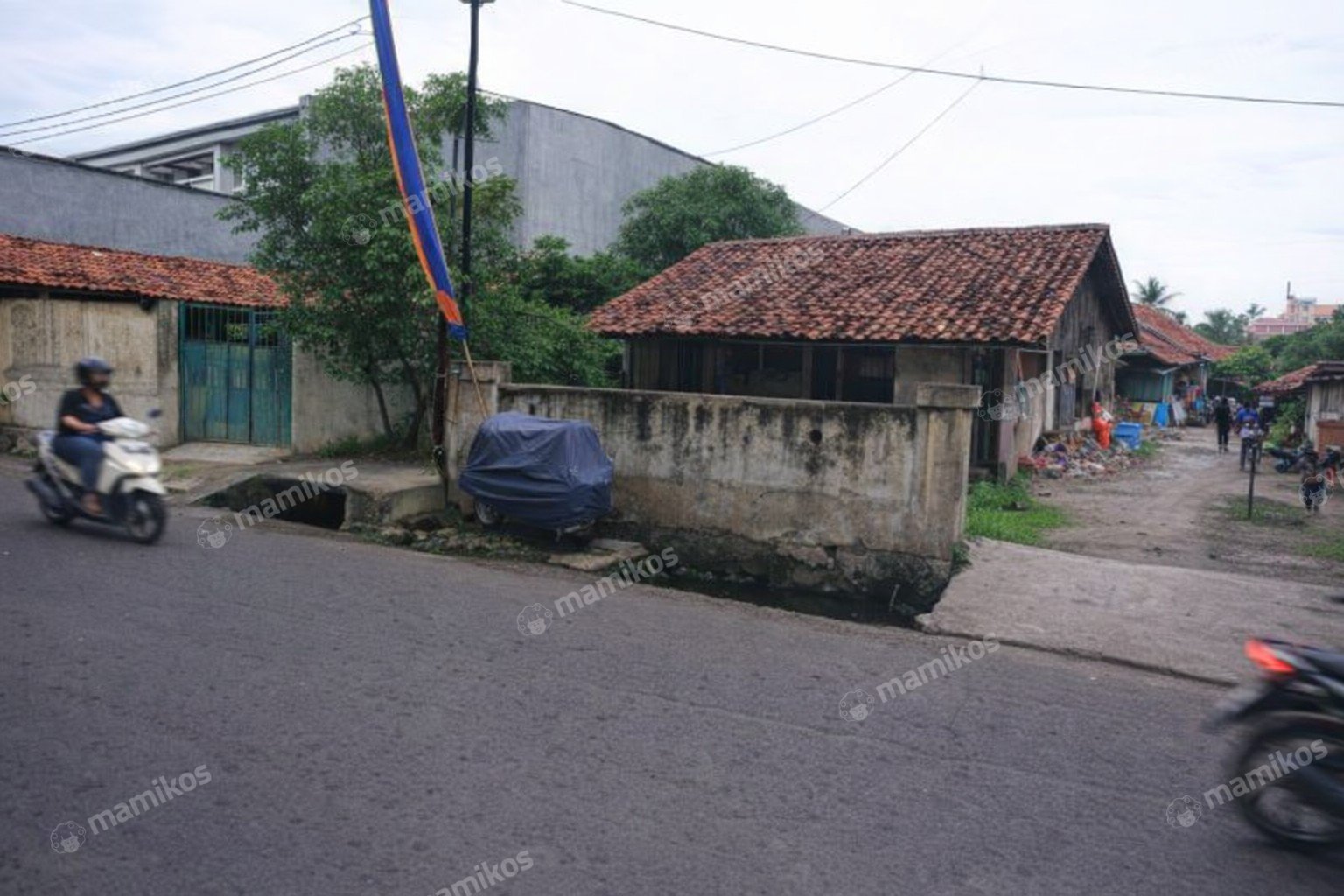 Rumah Sertifikat SHM 40 Kamar Tidur 40 Kamar Mandi Cengkareng Jakarta Barat - Photo 3