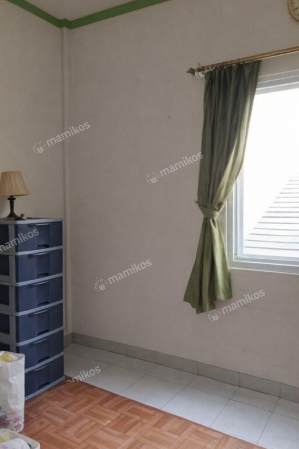 Rumah Sertifikat SHM 3 Kamar Tidur 2 Kamar Mandi Kota Wisata Jakarta Timur - Photo 4