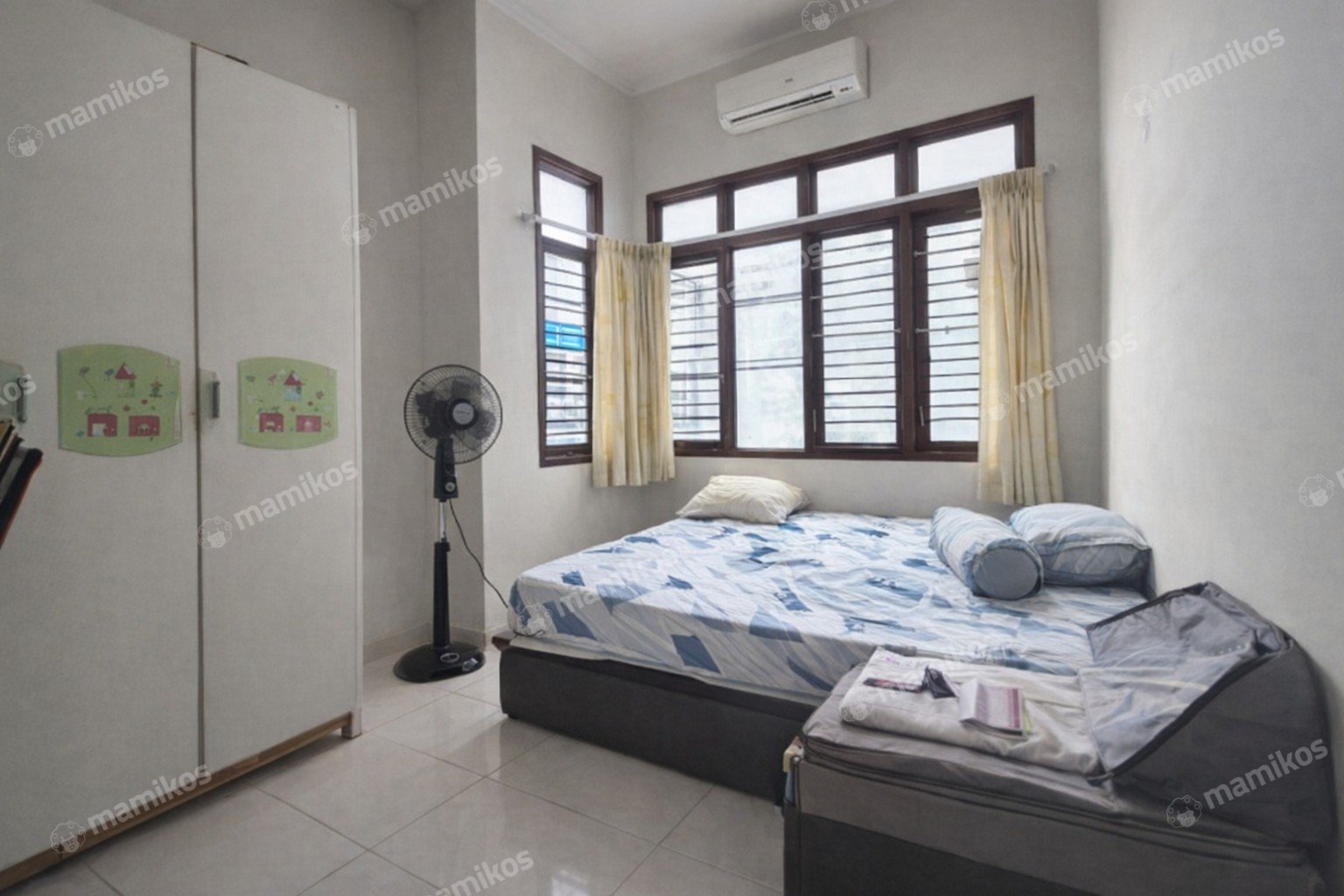 Rumah Sertifikat SHM 4 Kamar Tidur 2 Kamar Mandi Cipinang Jakarta Timur - Photo 2