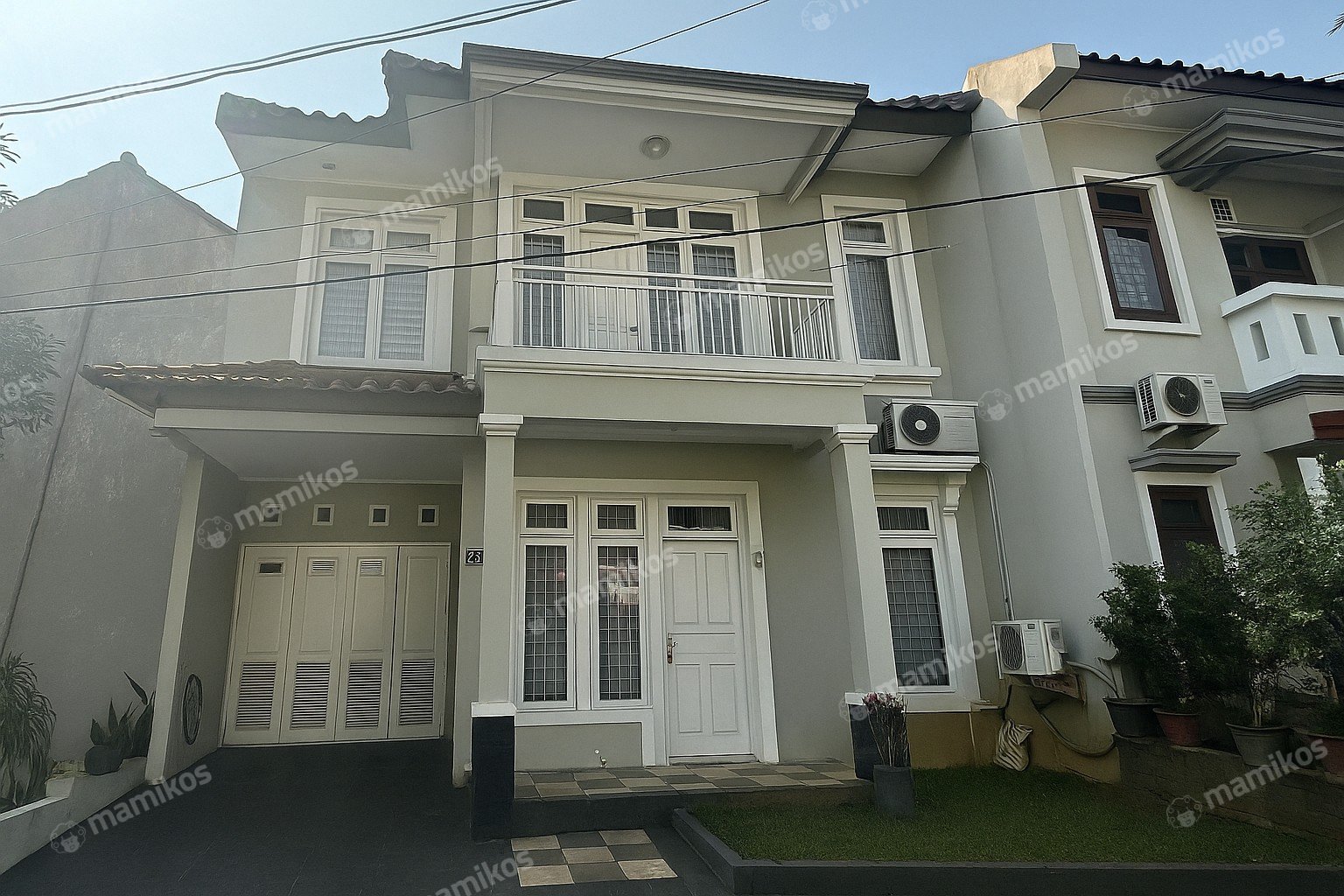 Rumah Sertifikat SHM 4 Kamar Tidur 2 Kamar Mandi Jatiwaringin Jakarta Timur