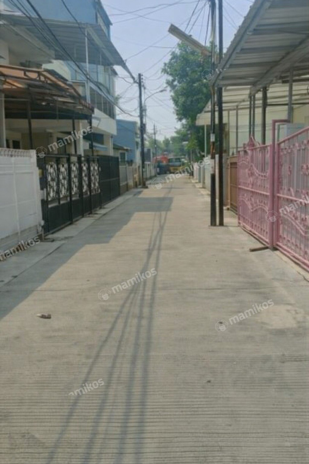 Rumah Sertifikat SHM 2 Kamar Tidur 1 Kamar Mandi Kelapa Gading Jakarta Utara - Photo 3