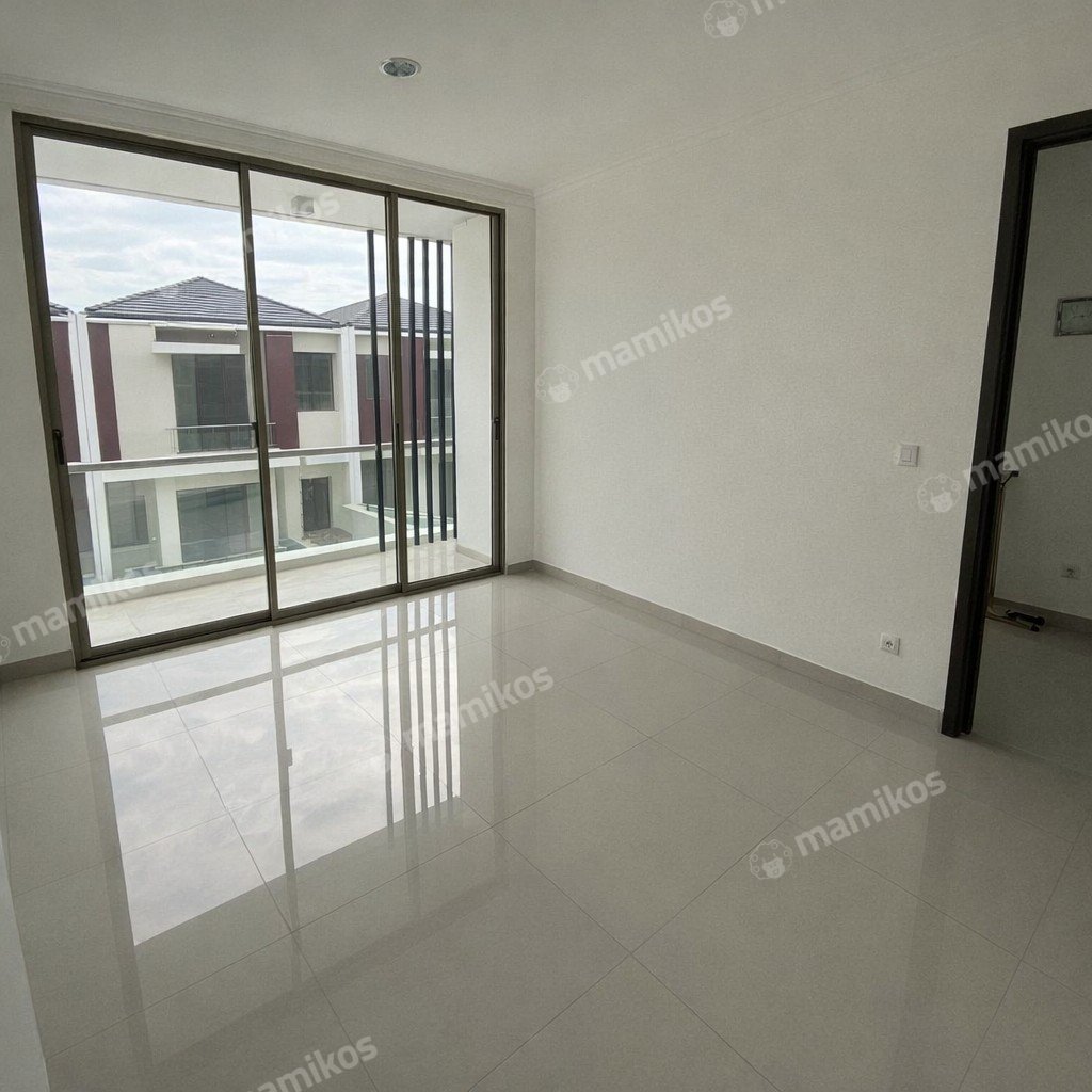 Rumah Sertifikat SHM 3 Kamar Tidur 3 Kamar Mandi Pantai Indah Kapuk 2 Jakarta Utara - Photo 3