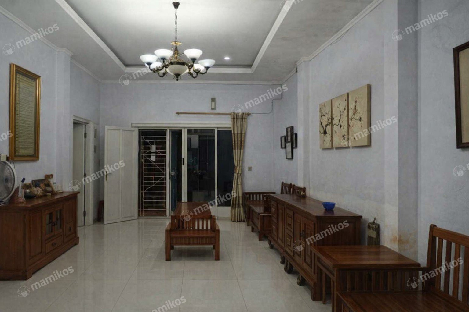 Rumah Sertifikat SHM 3 Kamar Tidur 2 Kamar Mandi Matraman Jakarta Timur