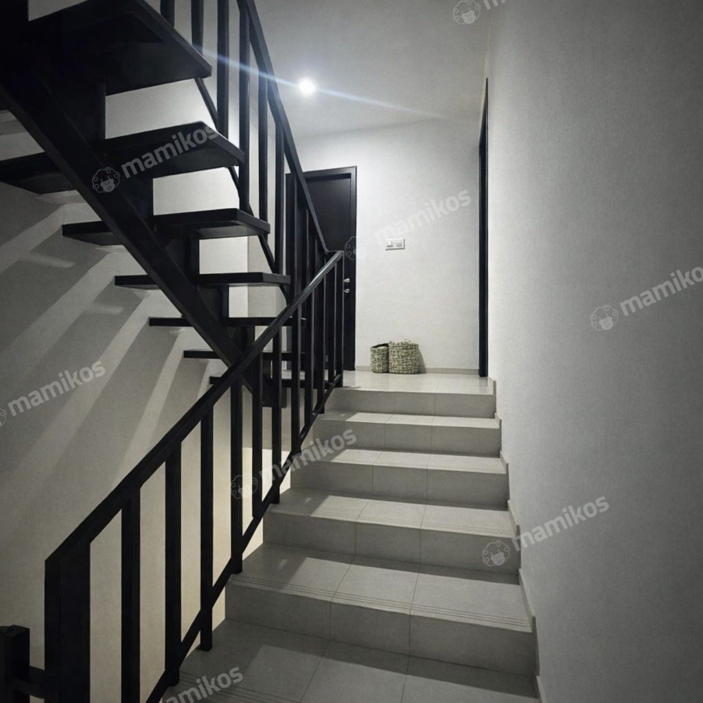 Rumah 4 Kamar Tidur 3 Kamar Mandi 3 Lantai Cakung Jakarta Timur - Photo 4