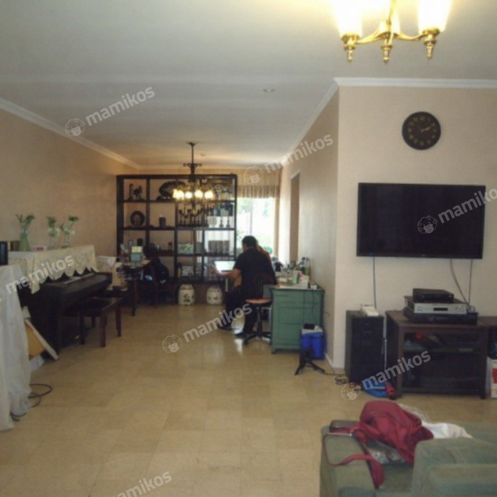 Rumah Sertifikat SHM 4 Kamar Tidur 4 Kamar Mandi Jatiwaringin Jakarta Timur - Photo 5