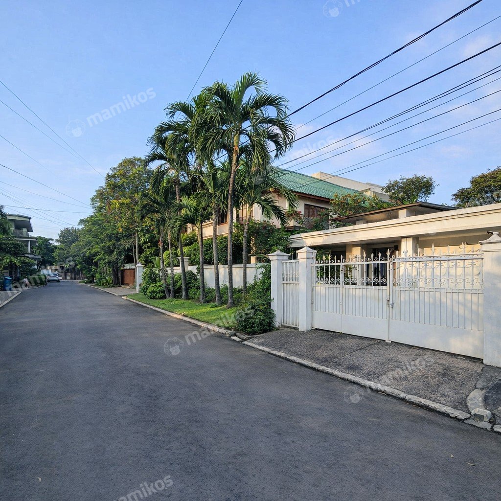 Rumah Sertifikat SHM 3 Kamar Tidur 2 Kamar Mandi Pondok Indah Jakarta Selatan - Photo 2