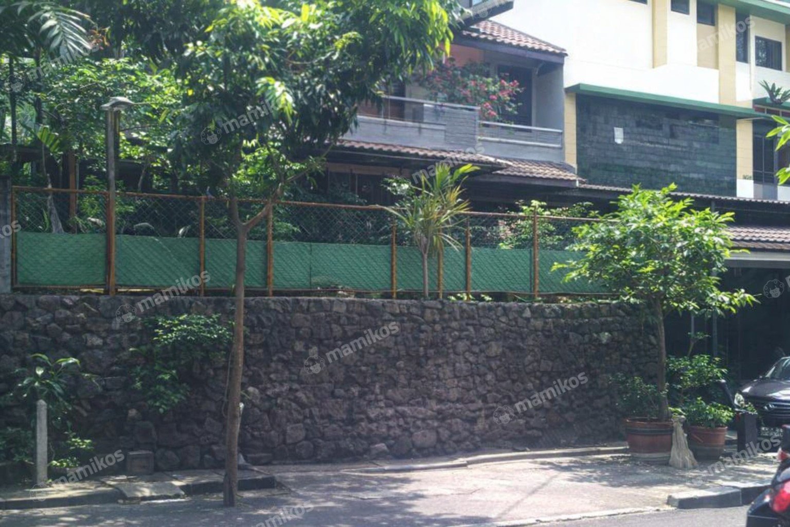Rumah Sertifikat SHM 6 Kamar Tidur 4 Kamar Mandi Cilandak Jakarta Selatan