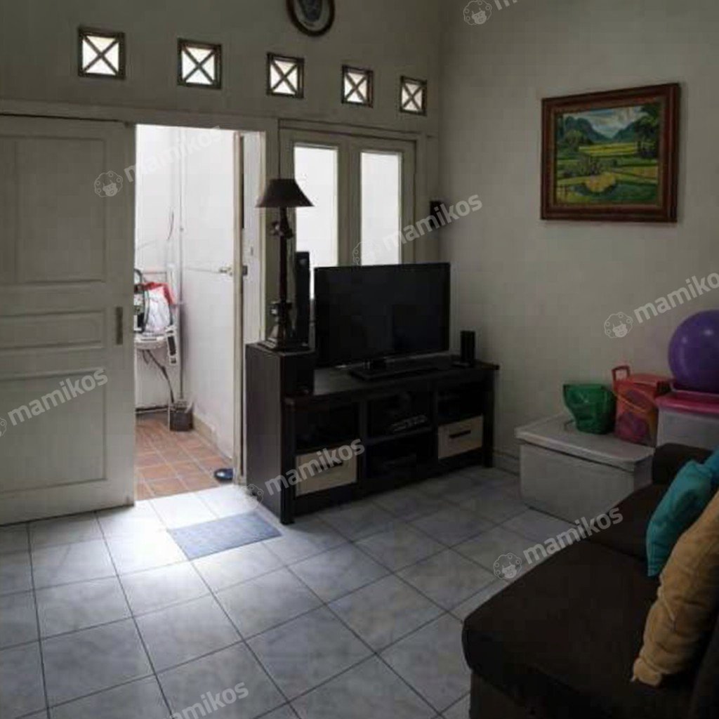 Rumah Sertifikat SHM 4 Kamar Tidur 3 Kamar Mandi Citra Grand Jakarta Timur - Photo 4