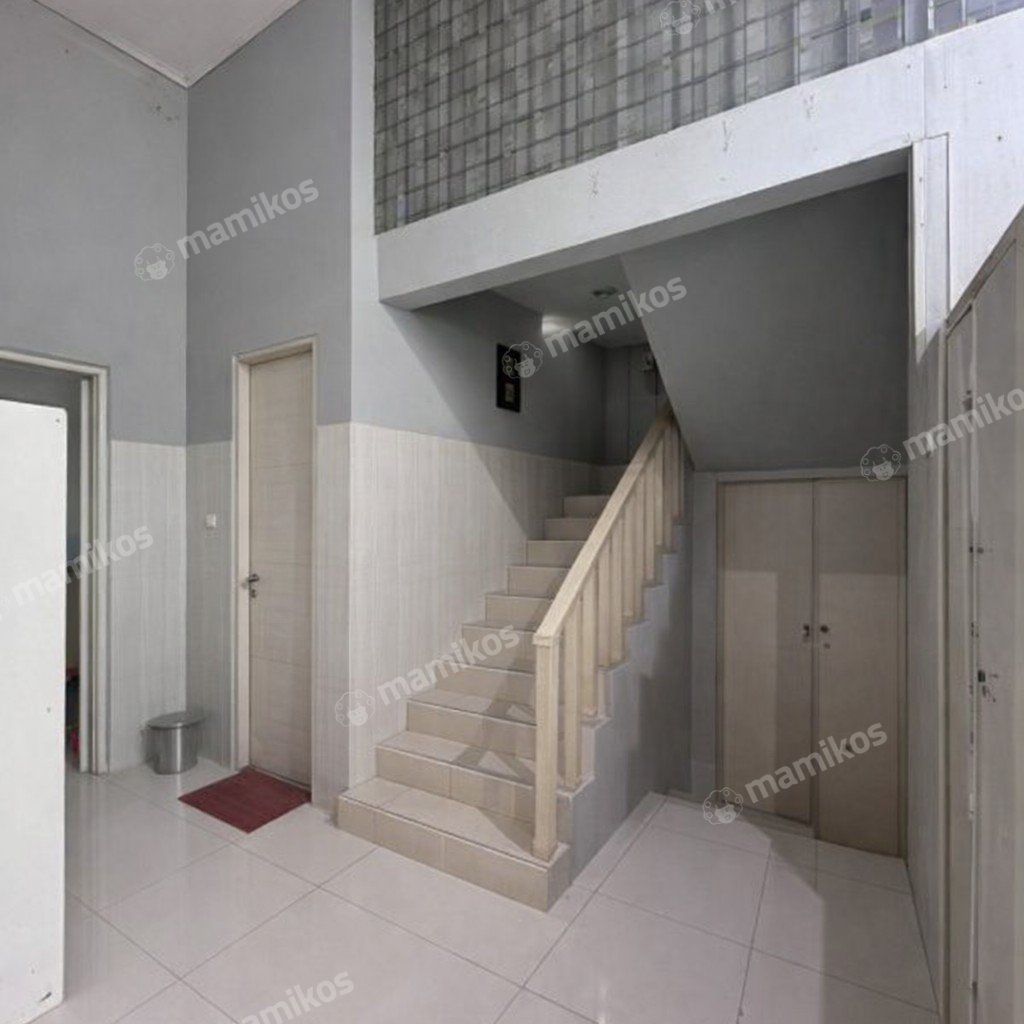 Rumah Sertifikat SHM 6 Kamar Tidur 4 Kamar Mandi Kalideres Jakarta Barat - Photo 5